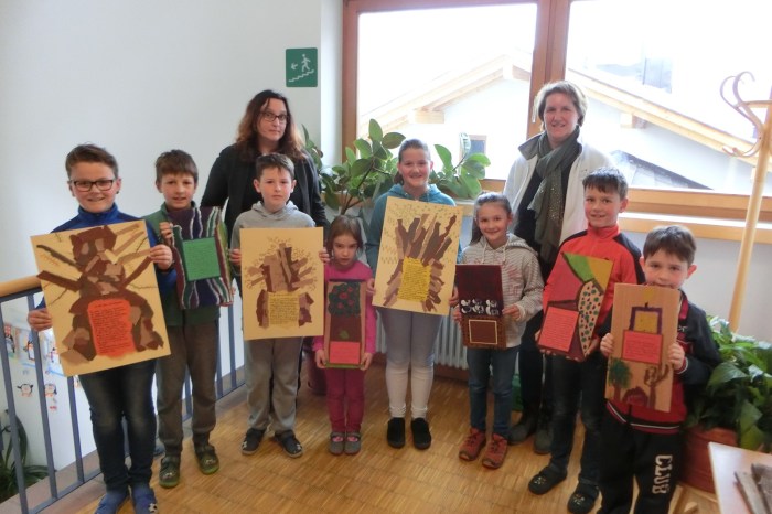 Gruppe St. Gertraud mit Lehrer 1600x1000